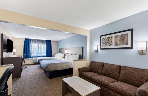 Springfield Hotel | Quality Inn and Suites Springfield Southwest near I-72