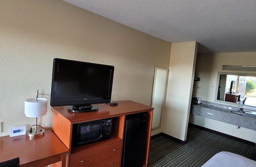 Ashburn Hotel | Quality Inn Ashburn