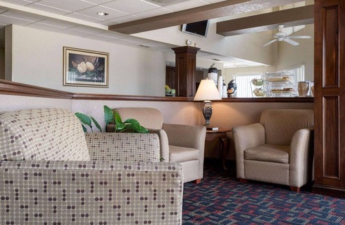 Sanatorium Hotel | Quality Inn Magee