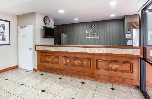 Montgomery Hotel | Quality Inn Montgomery South