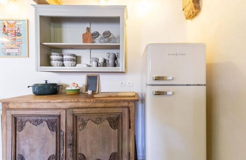 Saint-Pierre-Eglise House | Quiet gîte in an old farmhouse between sea and countryside
