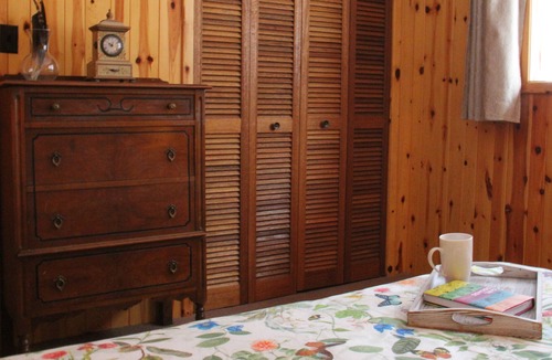 Highlands East Cottage | Quiet, private lake getaway in Haliburton County - Loon Call Landing