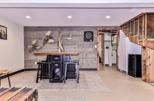 Mercer House | Quite Lakefront Home on UTV/ATV/Snowmobile trails. Dog Friendly!