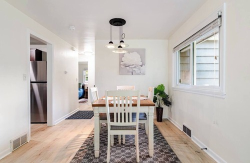 Wedgwood House | Rain & Rest Cozy Retreat in Wedgwood