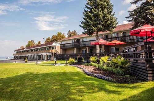 Jacksons Point Resort | Ramada by Wyndham Jackson's Point