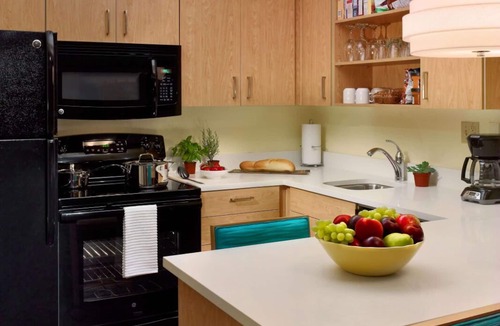 Dublin House | Relax and Recharge! Unit with Kitchenette, Free Parking, Pets Allowed