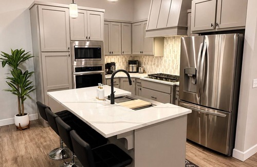 Yukon House | Relax in this modern new 2026 home - quiet, and clean with easy highway access
