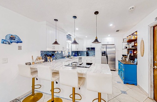 Port Orange House | Relax on 2.5 Acres w/Pool, Pet-Friendly, Near Daytona & Disney