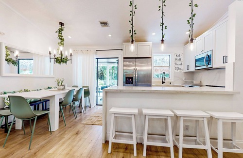 Hunt Club House | Relax Poolside! Family West Palm Beach Gem w/Yard