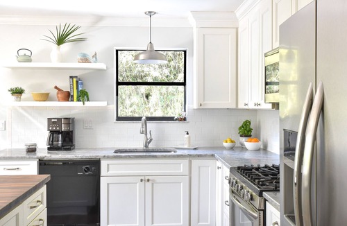 Vilano Beach House | Relaxing Getaway, Walk to Beach & Restaurants, Pet Friendly, Close to Town