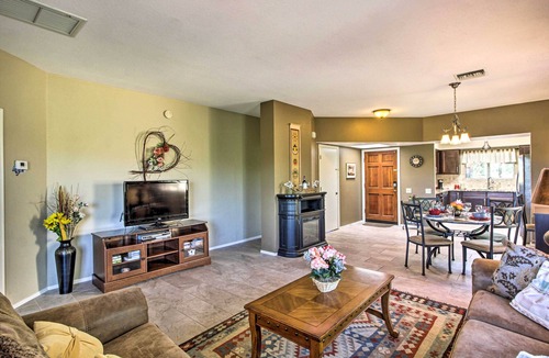 Green Valley House | Relaxing Green Valley Townhome ~ 30 Mi to Tucson!