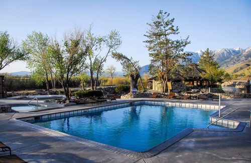 Gardnerville Villa | Resort with Hot Springs, Pool & Mountain Views!