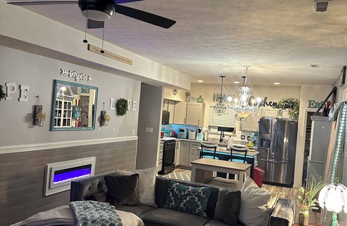Stockwell House | Rest & Relaxation Getaway near Purdue! New to Vrbo!
