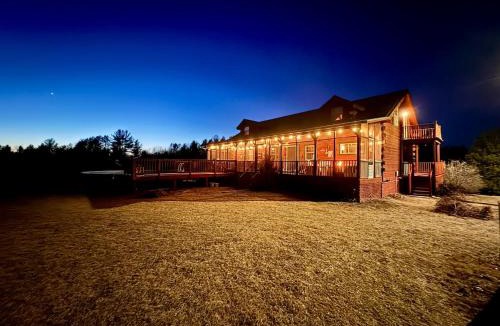 Mauston House | Revilo Moose Ridge Mauston
