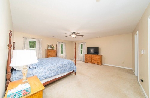 Greensboro House | Ridge Haven Manor 3300 sf 5 Bdrm
