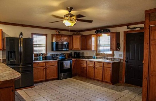Brownwood House | River Front Get Away