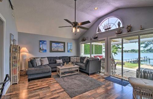 Deltaville House | Riverfront Cottage: Fire Pit & Kayaks