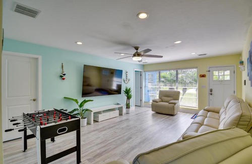 Harbor Oaks House | Riverfront Port Orange Home w/Dock & Slip!