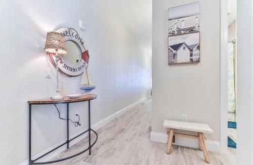 North Causeway Apartment | Riverwalk Penthouse With Riverviews