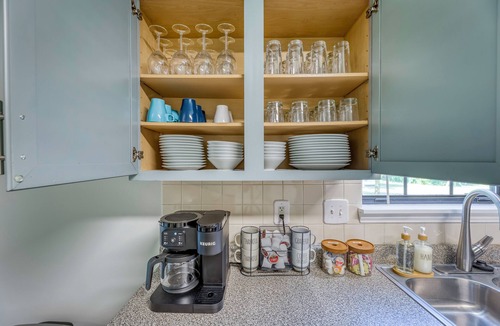Acton House | Roadmap Lodging: Luxe Retreat at Janel