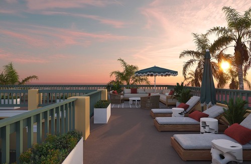 Laguna Beach Hotel | Rooftop Ocean Views + Pool + Hot Tub + Walk to Beach | The Mara by AvantStay