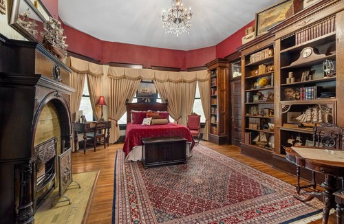 Hattiesburg Bed & Breakfast | Ross Mansion Bed & Breakfast and Events