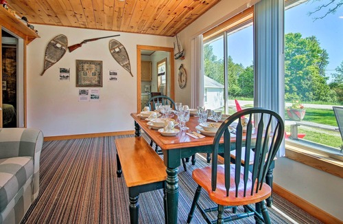Rowleys Bay Cottage | Rowleys Bay Cottage w/Grill Near Fall Foliage