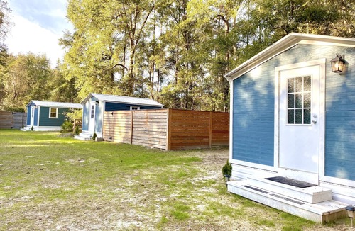 Fort White Cabin | Rum Island Oasis