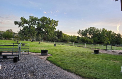 Aztec House | Rustic 3-bedroom house in delightful Aztec with WiFi & riverside gazebo