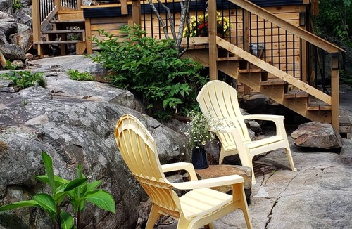 Blind River Cabin | Rustic retreat ( water access only) 12 min North of Blind River
