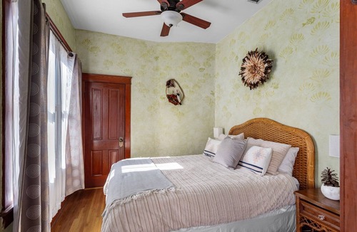 Oakland House | Sage Room in Central Florida's Historic Gem & wedding venue- The Oakland Manor House