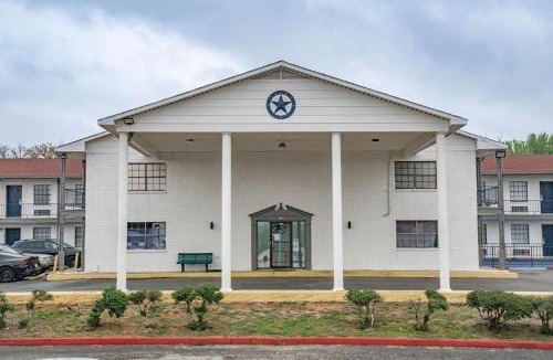 Graham Hotel | Salt Creek Lodge