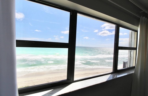 Hutchinson Island South Condo | Sand Dollar Shores 7th Floor Oceanfront Condo