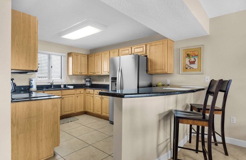 Ono Island Condo | Sandy Key 416: 2 BR/2BA Gulf Front Condo in Perdido Key, FL. Sleeps 6