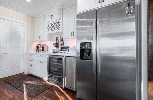 Brookeland House | Sandy Rock Point - Waterfront at Lake Sam Rayburn - Sandy Beach