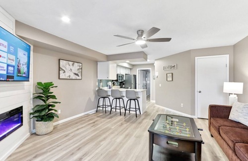 Lake Delton Condo | Sandy Toes at Lighthouse Cove