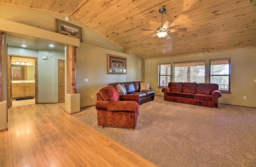 Show Low House | Scenic Show Low Cabin with Huge Deck and Grill!