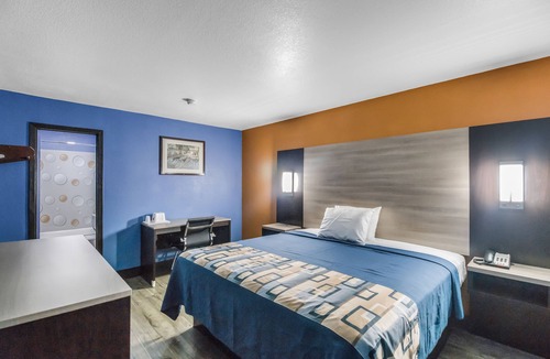 Original Town Hotel | Scottish Inn
