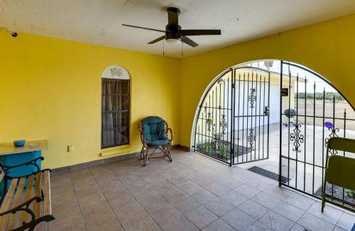 Harlingen House | Screened Porch: Remote Harlingen House!