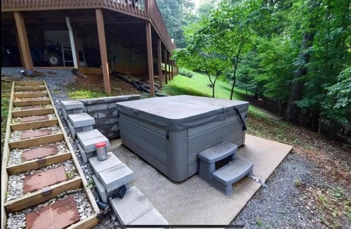 Goodview House | Screne Cabin, Dock, Beach, HotTub, FirePit, Kayak