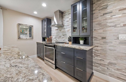 Cocoa Isles Apartment | Sea la Vie - Beach Town Charm
