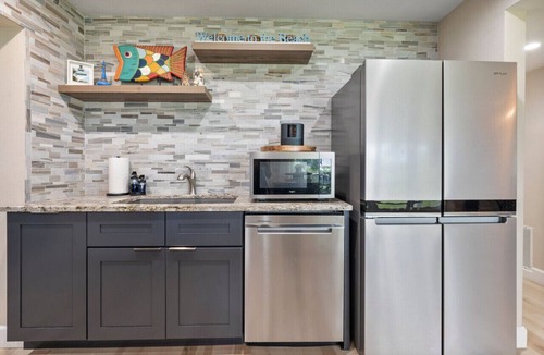 Cocoa Isles Apartment | Sea la Vie - Beach Town Charm