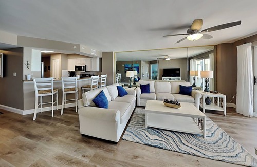Seawinds Condo Condo | Sea Winds 904 Pet-Friendly Beachfront Condo with Balcony, Beach + Pool Views
