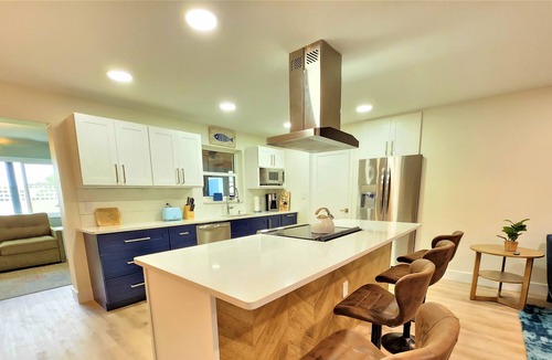 Harbor Heights House | Seabreeze Beach House - 4br, 2ba, Sleeps 10 Guests