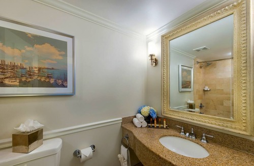 Daytona Beach Shores Hotel | Seafront King Balc | The Shores | Ocean balcony, s’mores | 2 Units