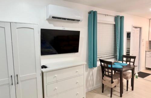 Boynton Beach Apartment | Seashell 1