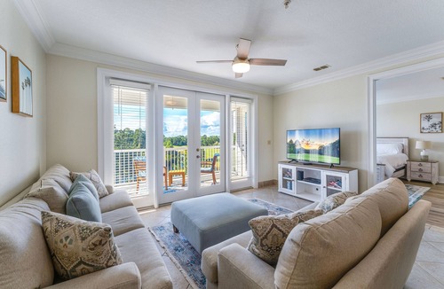 Carrabelle Condo | Seaside Escape with Private Gulf Access 3b/3b