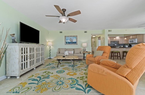 Ono Island Condo | SeaSpray Riverside 214-Beautiful Bay Views!