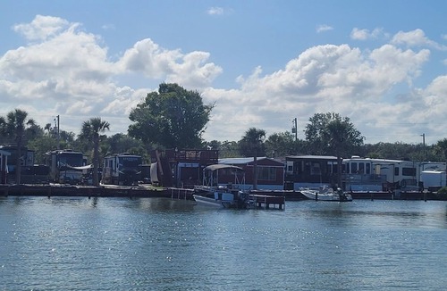 Oak Hill Cabin | SEATROUT- Waterfront Full Efficiency Cabin