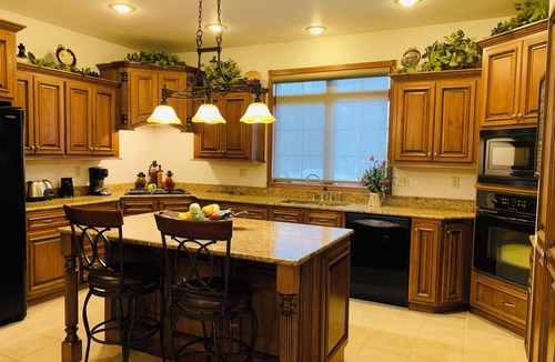 Chilton House | Secluded country home overlooking lake Winnebago